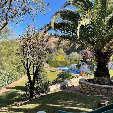 Traditional Big Pool And Gardens Iznájar