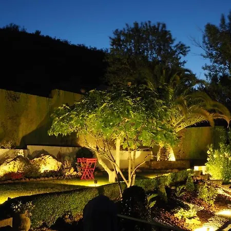 Traditional Big Pool And Gardens Villa